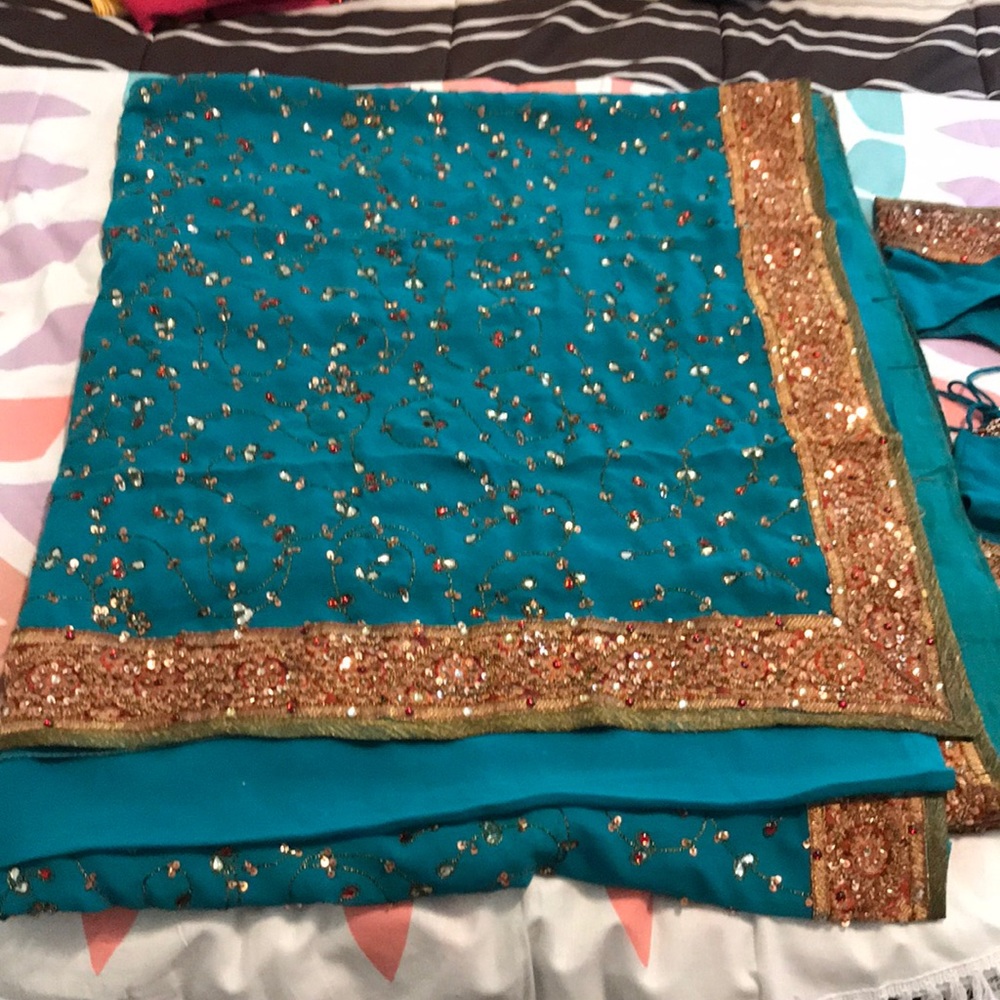 Elegant Teal Green Saree / Sari with Blouse